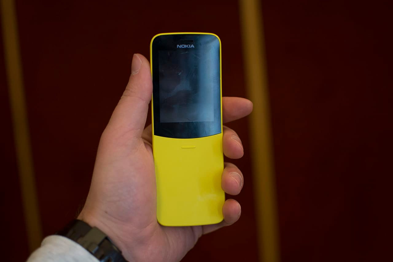 Nokia 8810