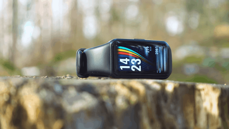 Что лучше mi band 6 или honor band 6