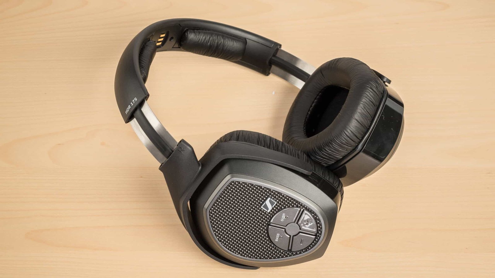 Sennheiser rs 185 cheap price