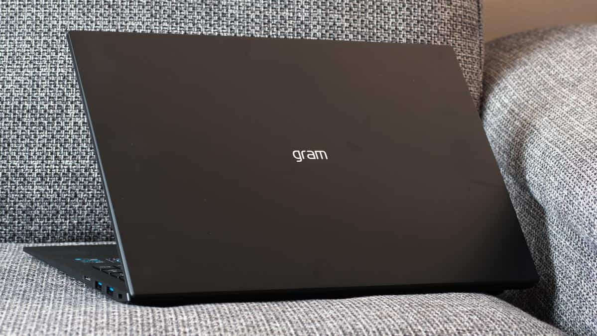 LG Gram 16 2021