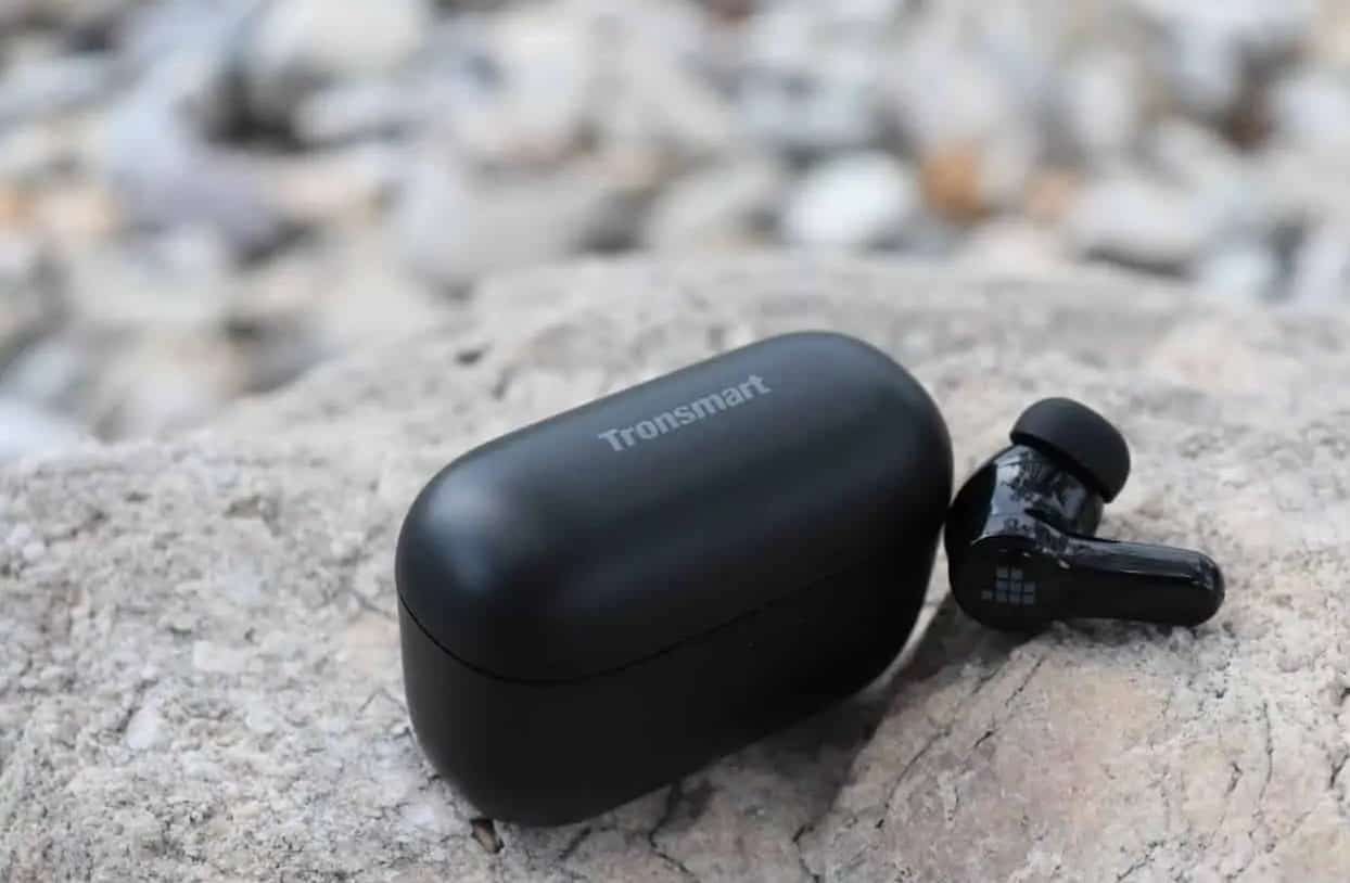 Tronsmart Onyx Apex True Wireless Earbuds 4