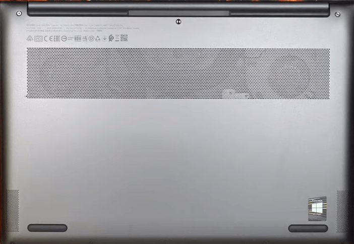 Lenovo Yoga Slim 7 Pro OLED Laptop Review 4