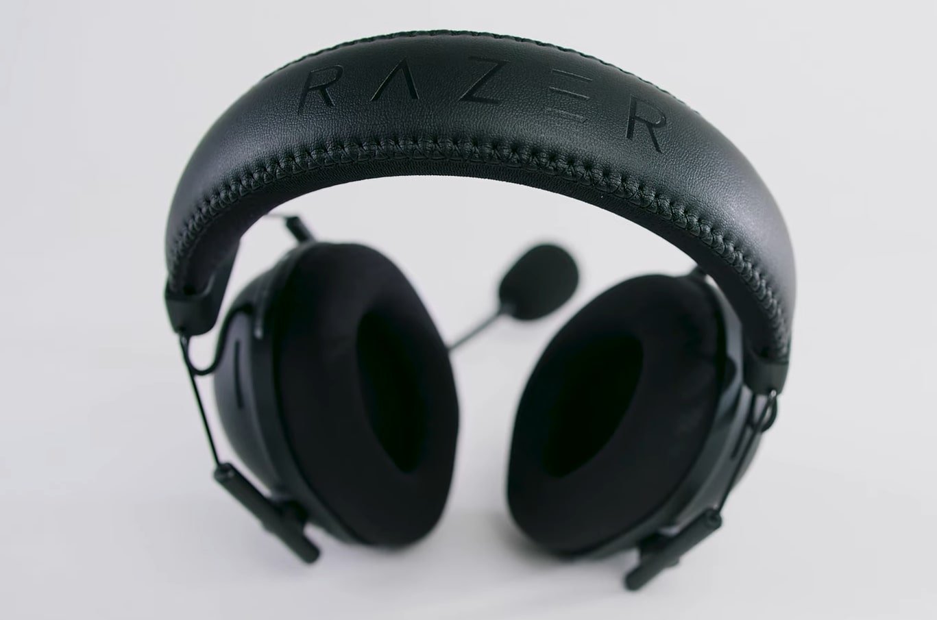 Razer Kraken V3 X vs Razer Blackshark V2 Pro 5