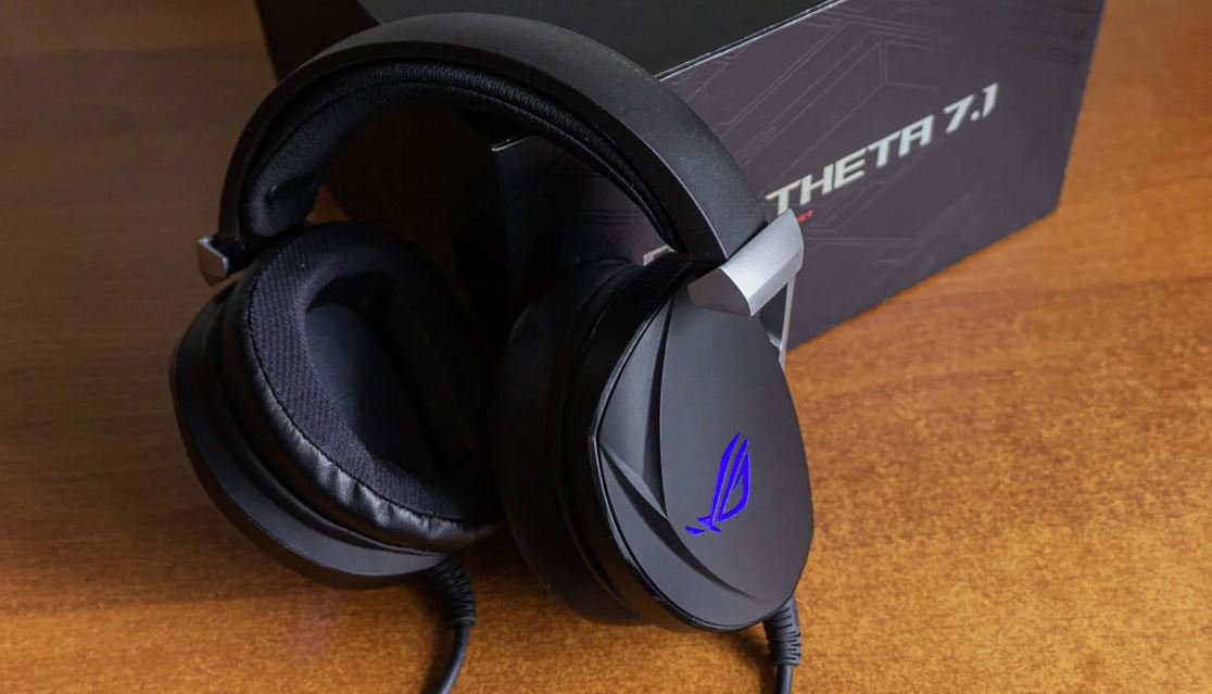 Sennheiser HD 400 PRO vs Asus ROG Theta 7 5