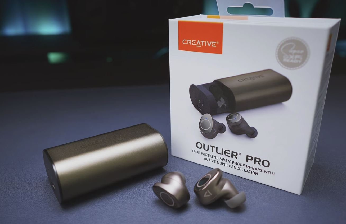 Creative Outlier Pro 2