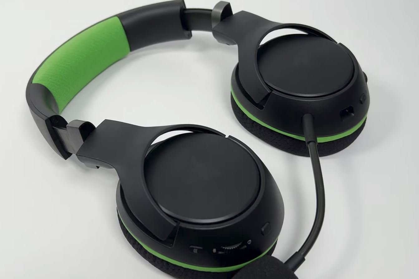 Razer Kaira Pro Wireless Gaming Headset For Xbox Review 5