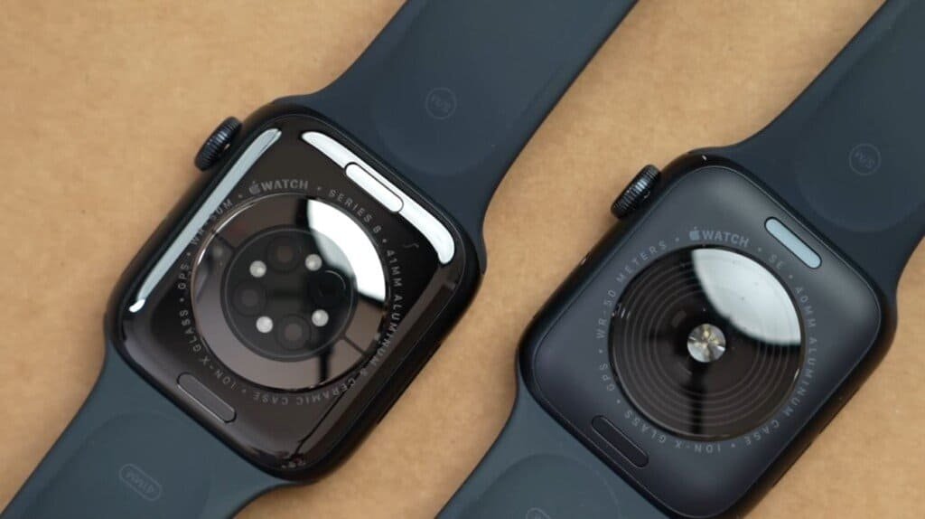 Apple Watch SE 2 vs Apple Watch Series 8 Rear